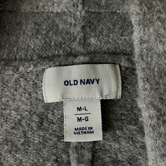 Grey Old navy cardigan. - Picture 3 of 3